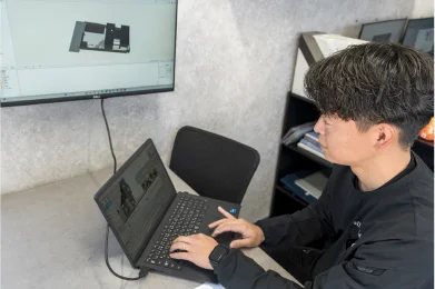 リクルートイメージ 04